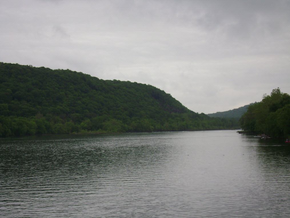Delaware River, seen from the bridge connecting New Hope and Lambertville Delaware River near New Hope and Lambertville